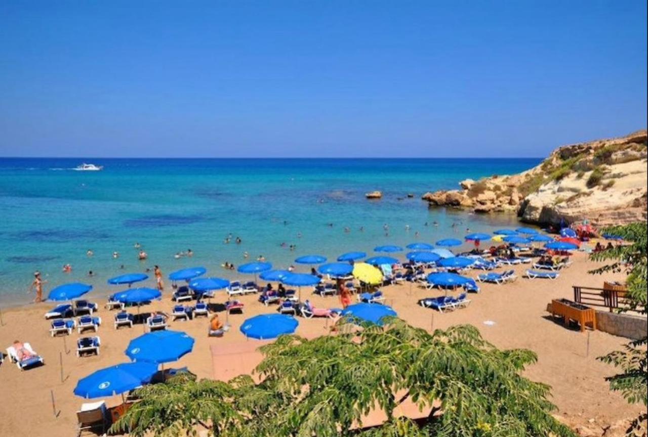 Villa Mario - 2Min Walk From Kapparis Beach パラリムニ エクステリア 写真